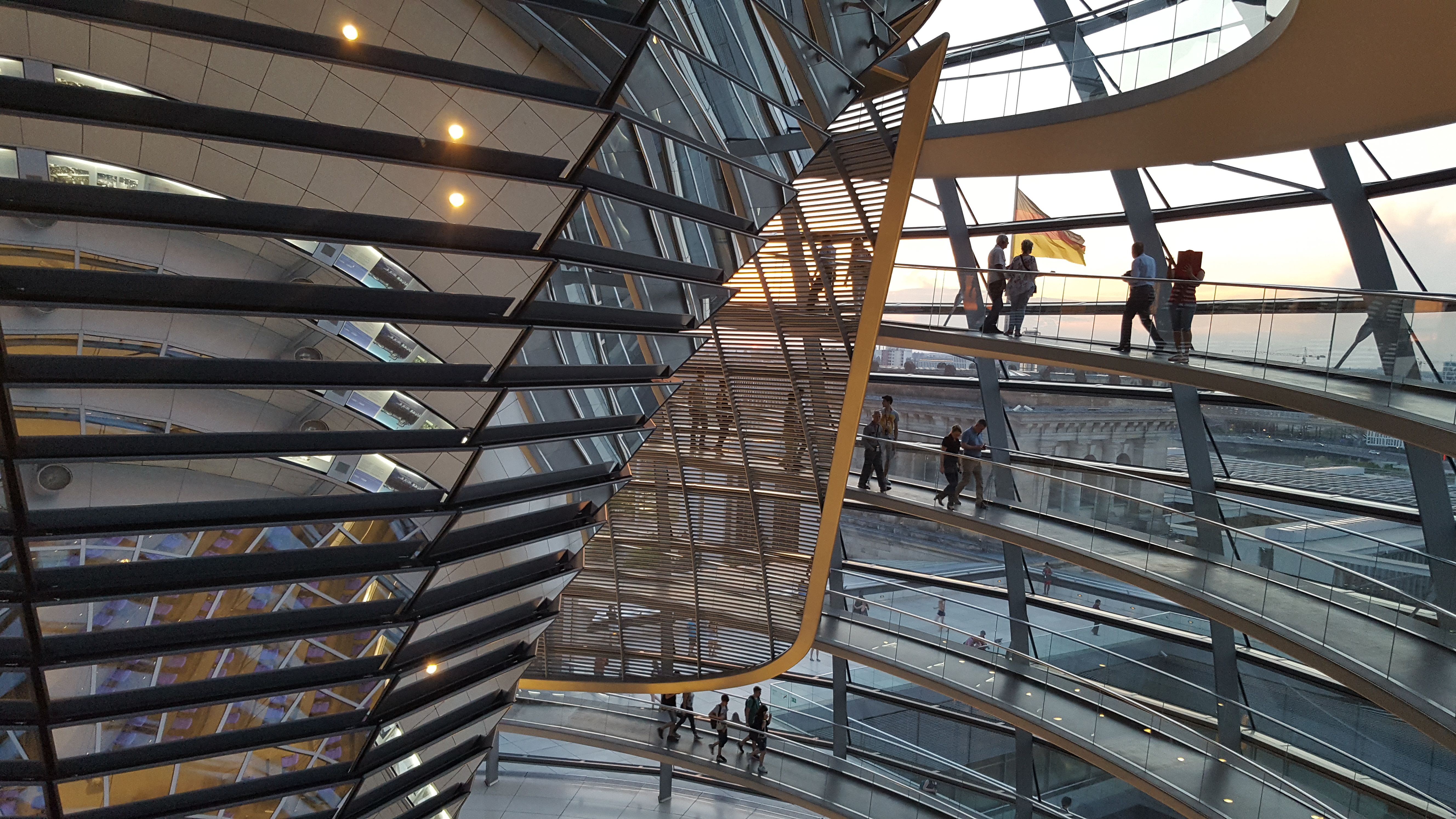 Cúpula del Parlamento Alemán, Bundestag