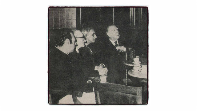 Jorge Luis Borges en el Café Tortoni