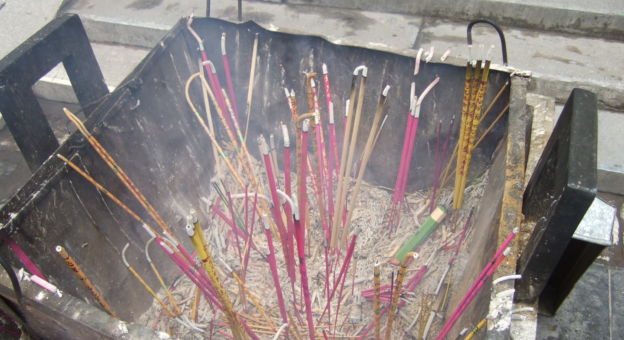 Lilián Viajera en el Templo Yonghegong, Beijing.